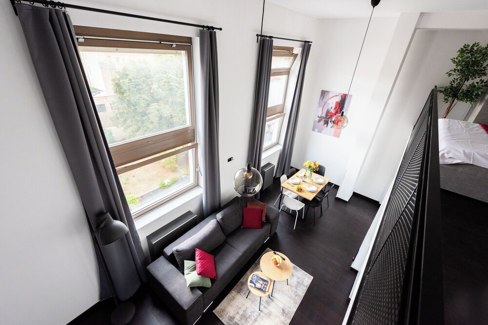 Stylish apartments near center