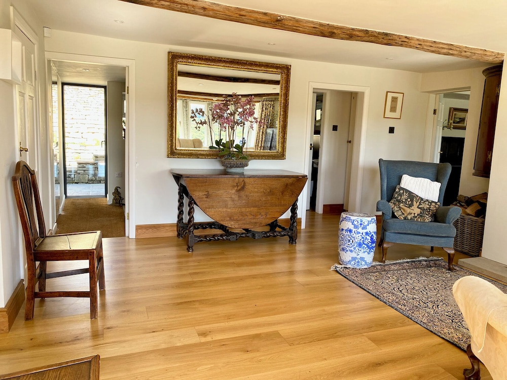 Woodlea Cottage