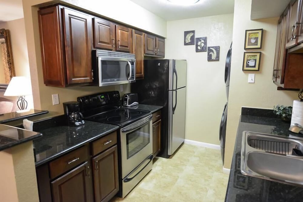 Traditional Touch By Signature Vacation Rentals