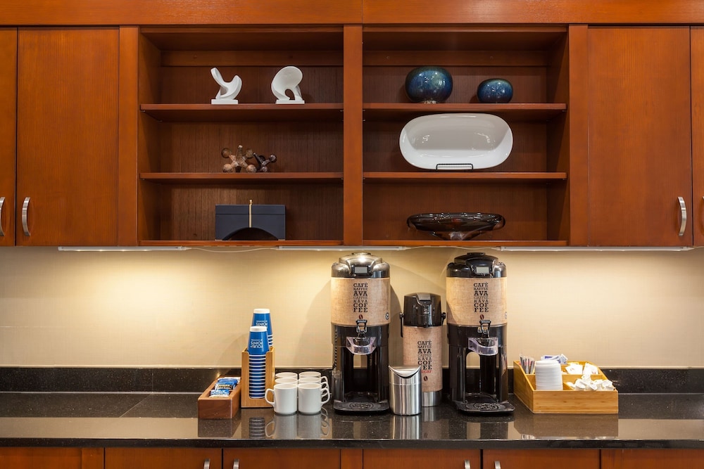 Asheville Vacations - Four Points By Sheraton Raleigh Durham Airport - Property Image 2