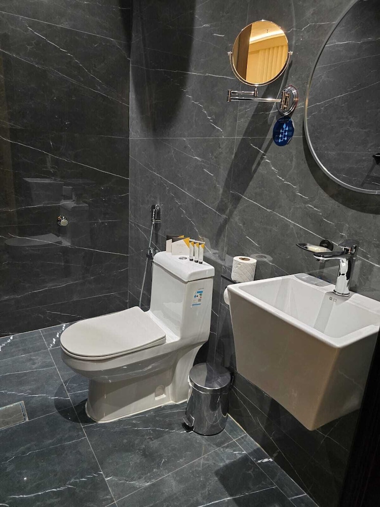 Fajr Al Waha Serviced Apartments