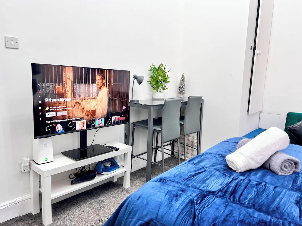 London Charm One-bed Apartment