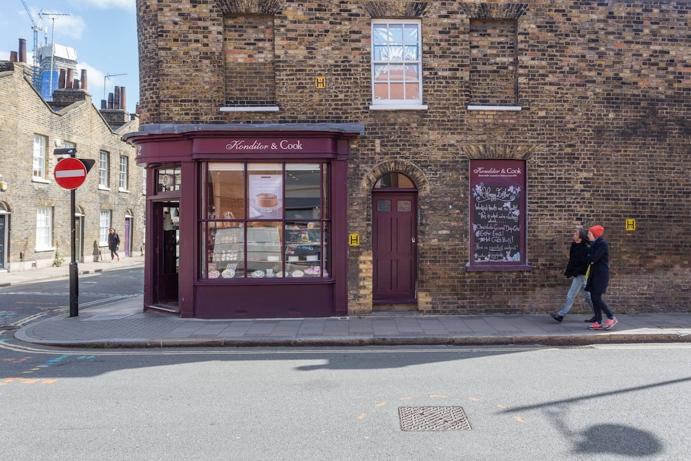 Gladstone Street by Onefinestay