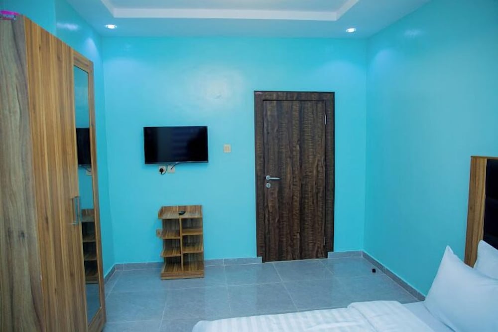 D.T Homes Luxury Apartment