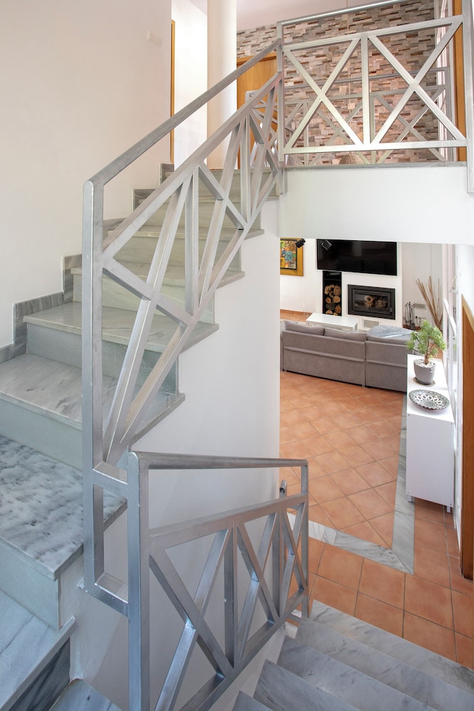 Sunstay Chalet La Colina Torremolinos