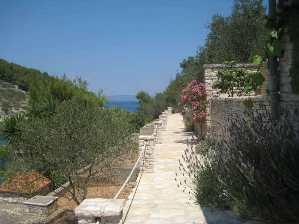 Stone House Mia - Prihonja view 5