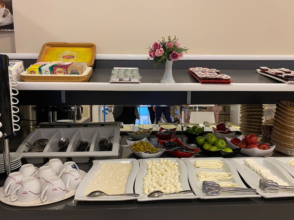 Magnaura House Otel - Image 32