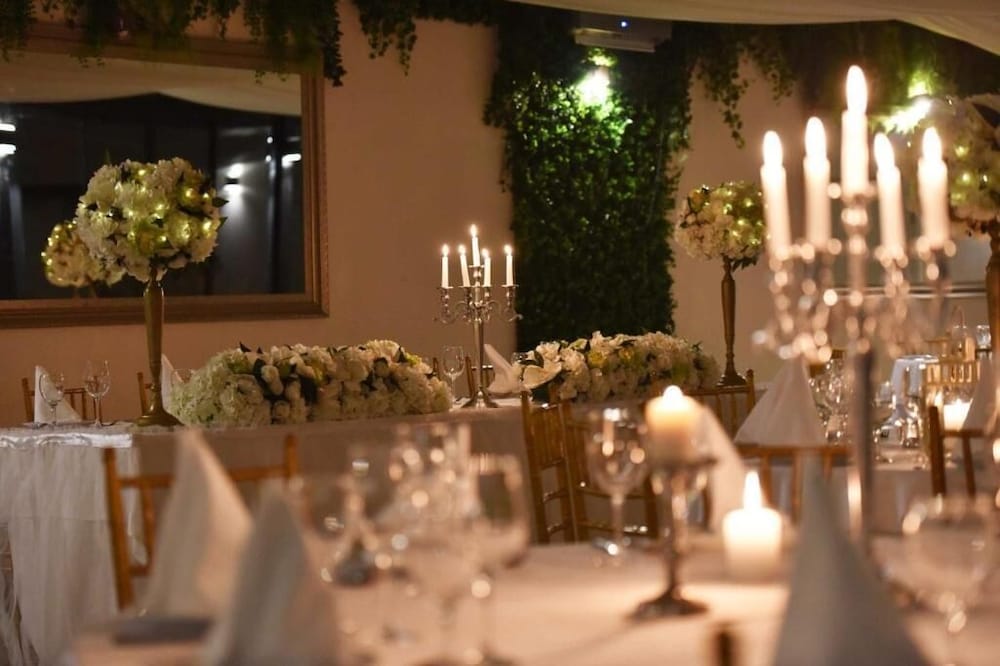 Belgrade Hills Villa and Suites