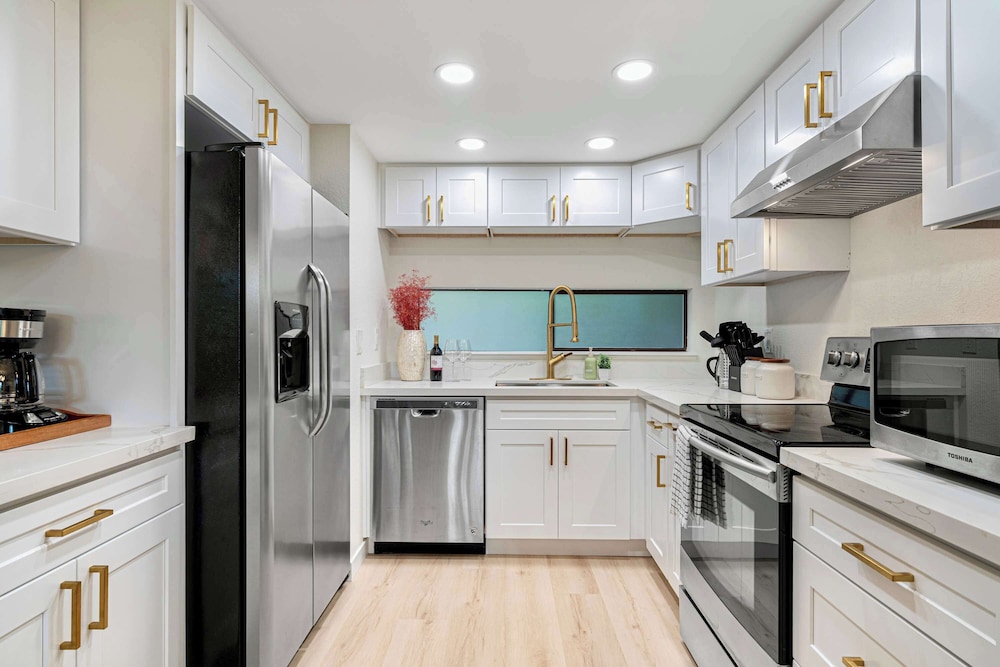 @marbella Lane-cozy Luxury Townhome Near Microsoft