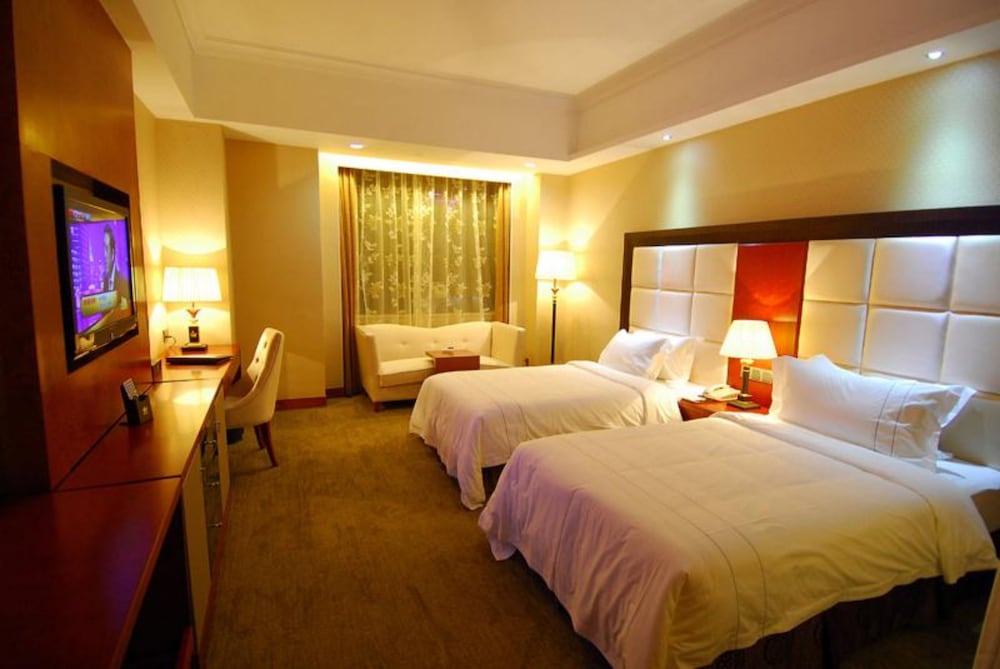 Baoyue Hotel