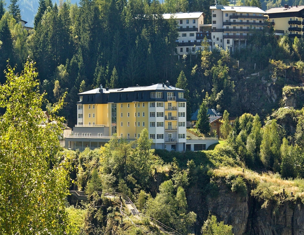 Apartment Bad Gastein Near Ski Lifts