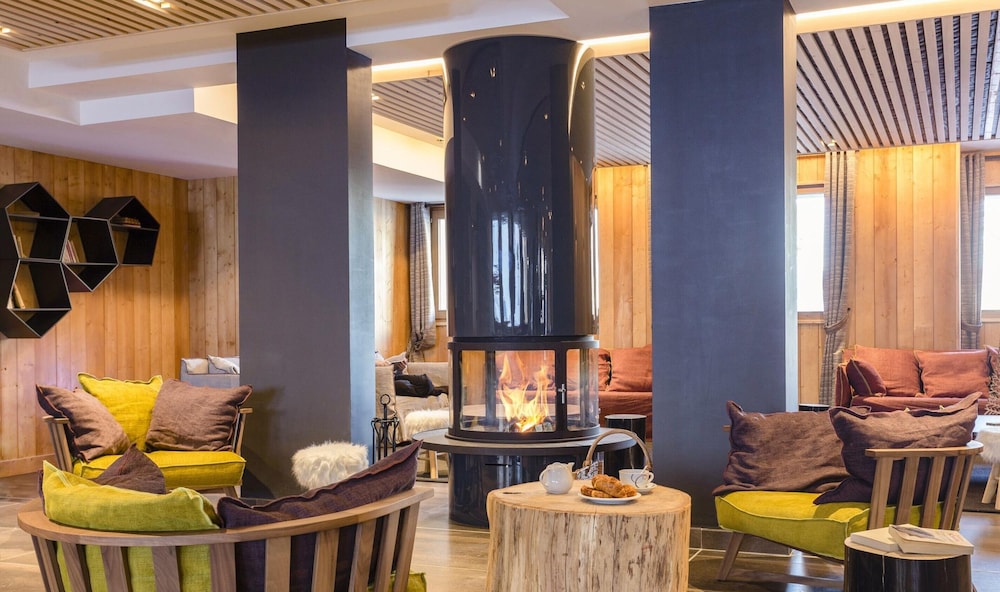Apartment in Tignes With Spa & Pool
