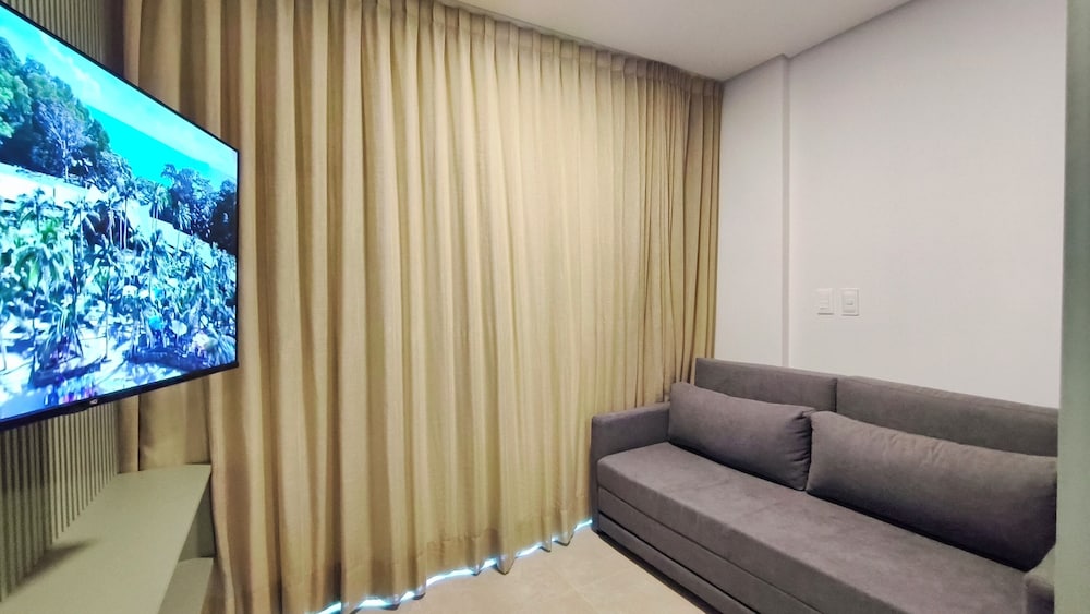 Beach Class Summer Residence
