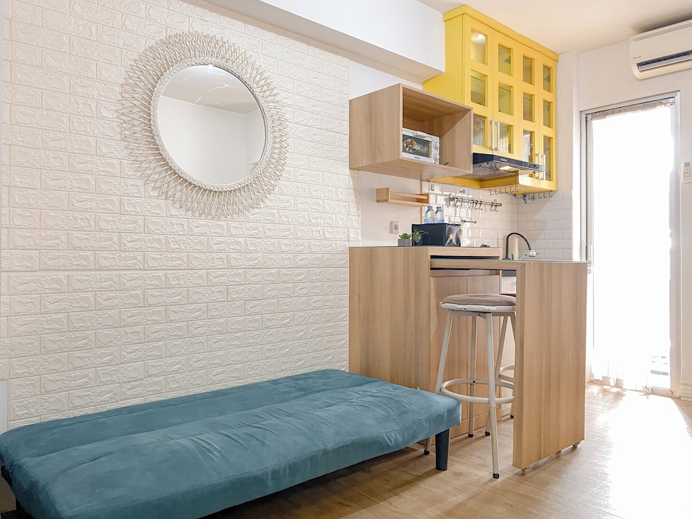 Restful And Tranquil 1Br At Apartment Bassura City