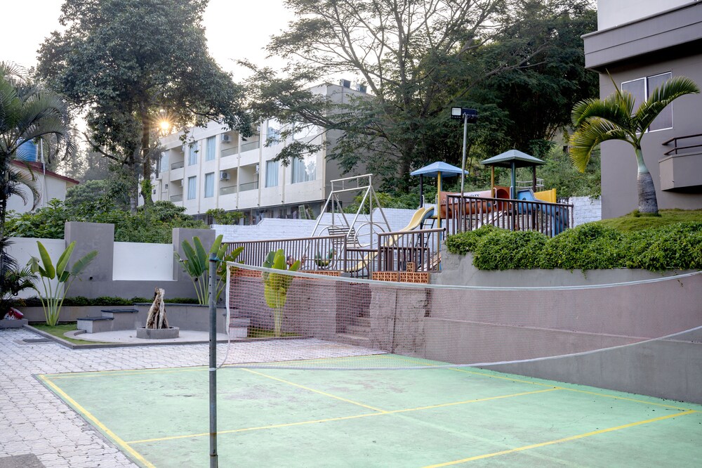 TGI STAR Holidays Yercaud