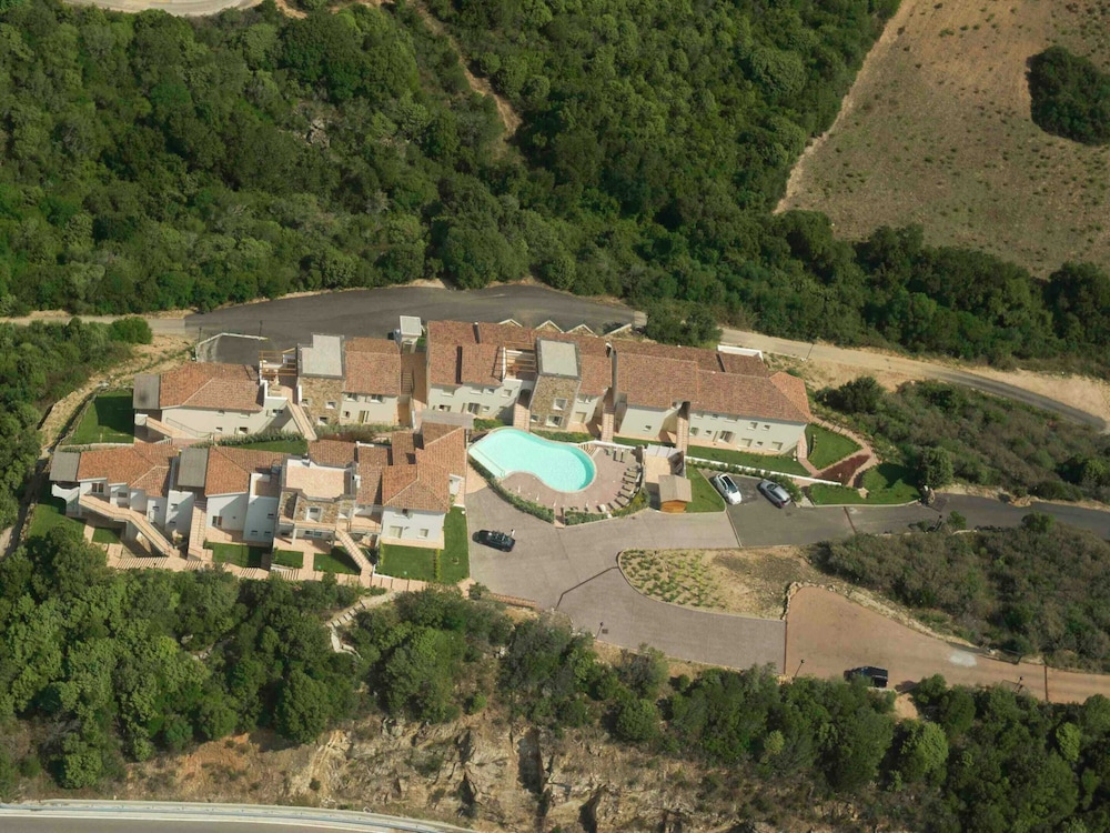 Holiday Home in Baja Sardinia With Pool