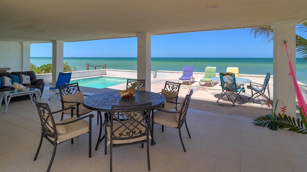 Casa Carmencita - Yucatan Home Rentals view 3