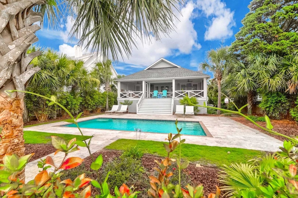 302 Charleston by Avantstay Stunning Private Pool