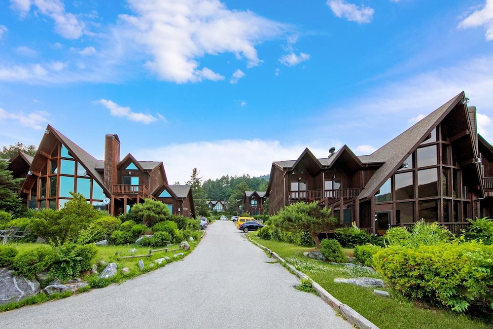 Pyeongchang Maia Pension view 3