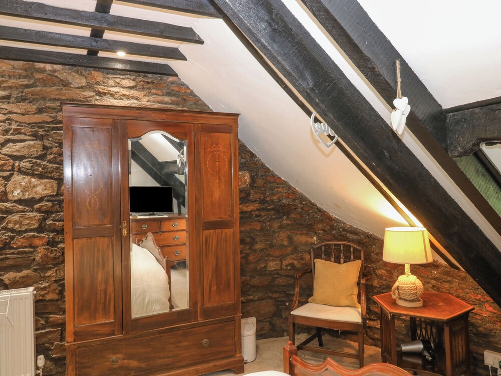 Hearthstone East Cottage