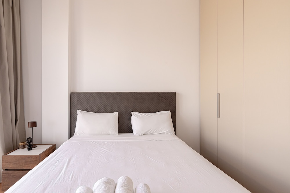 YAMAS Urban Living Platinum 77 Penthouses