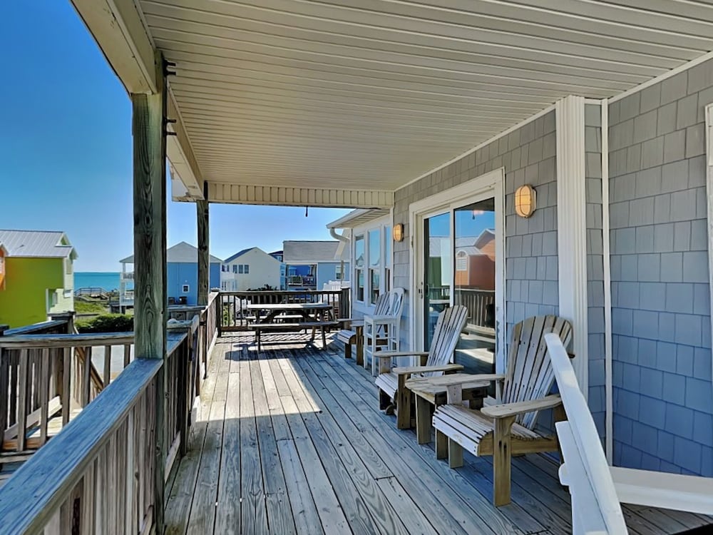 Song Of The Sea by Topsail Realty