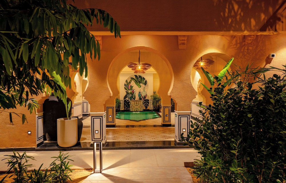 Sisodia Bagh Luxury Boutique Resort