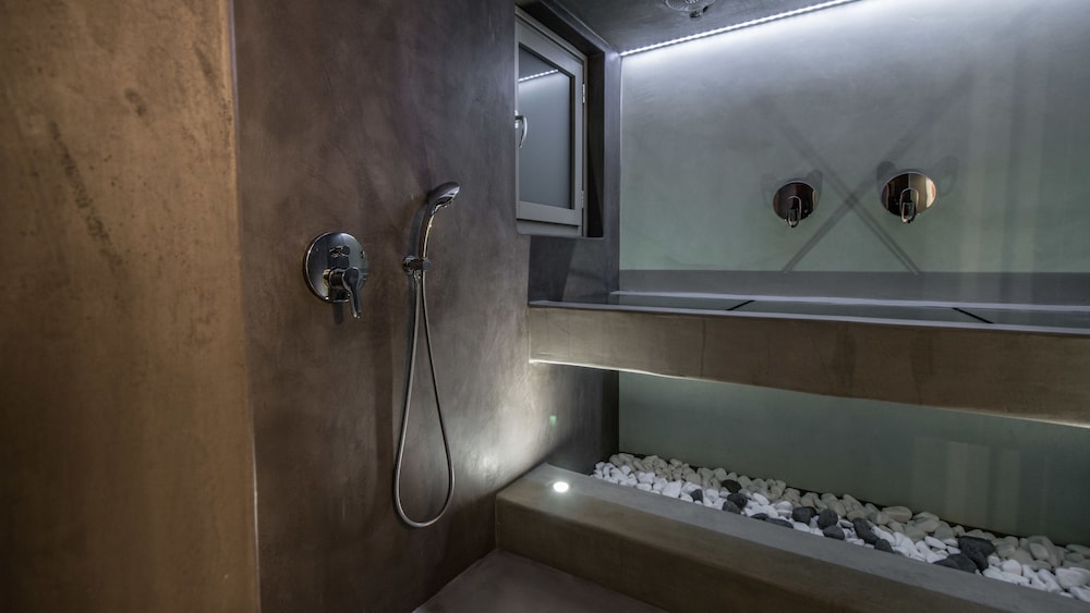 Halcyon Suites and Villas Naxos