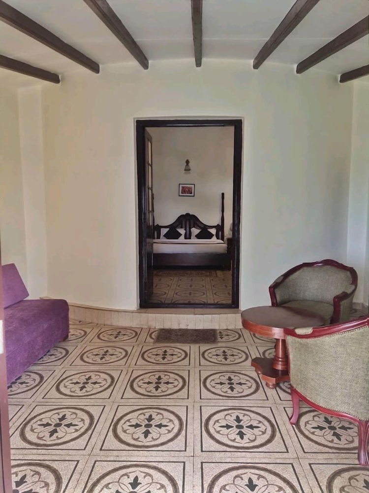 Bliss & Co Manor Mussoorie