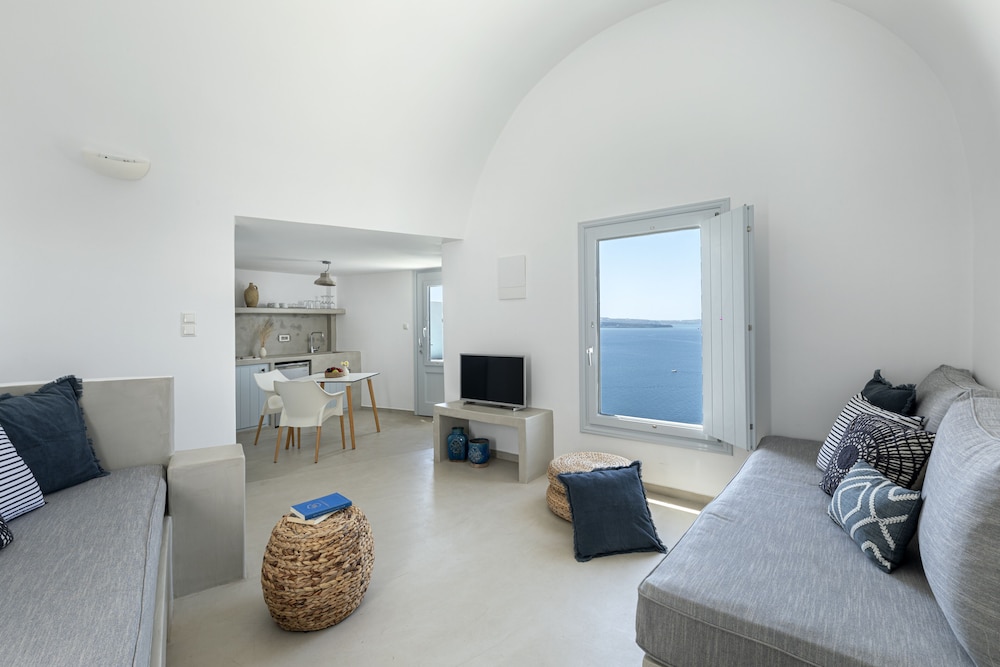 Big Blue Villa by Caldera Houses photo 4