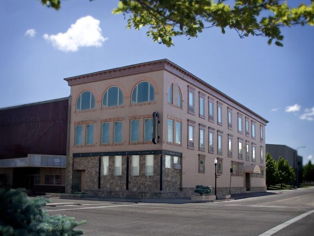 Destinations Inn