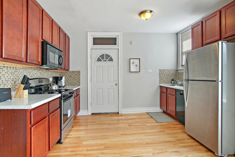 Charming 1BR in Old Irving - Cullom B3