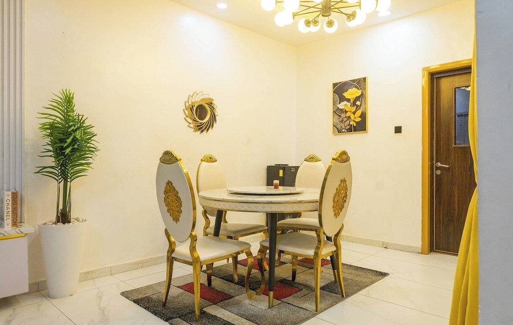 Premium Three Bedroom Apartment - Abuja