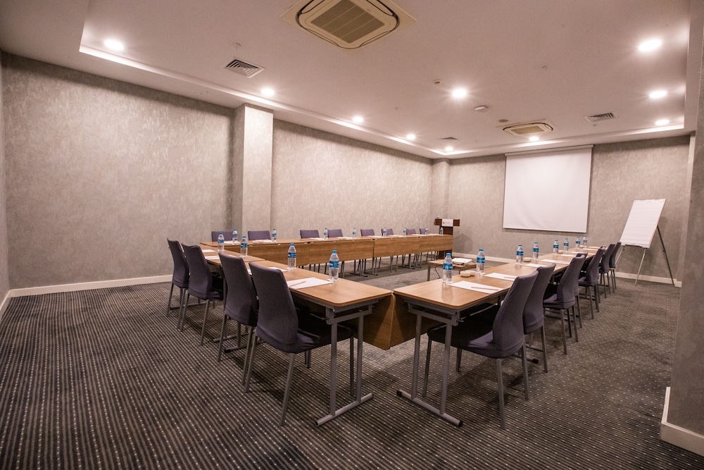 Ramada Encore by Wyndham İstanbul Kartal - Image 71