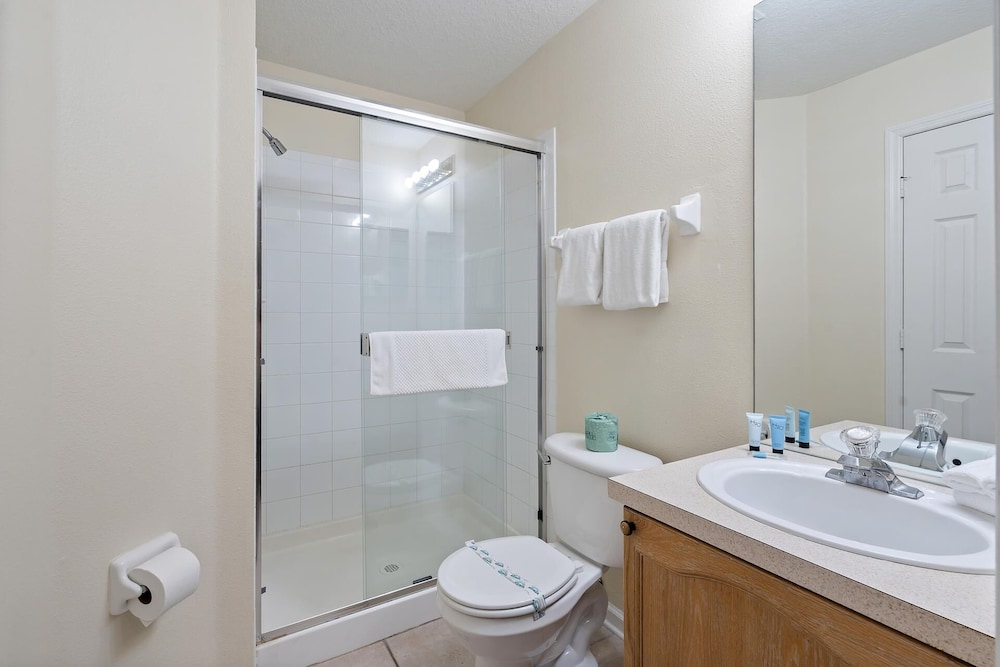 Windsor Palms Resort 4 Bedroom Pool Home + Game Room 4 Home