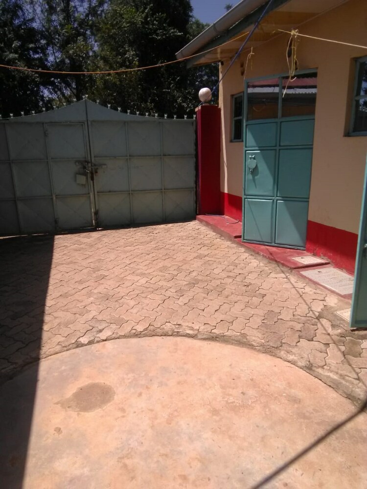 Photo 20