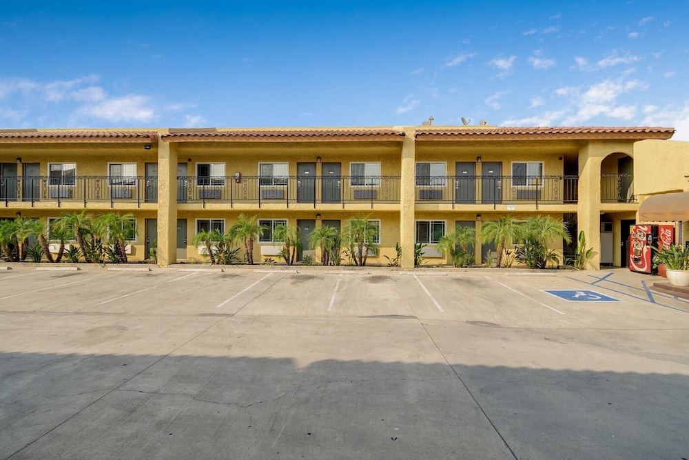 Hacienda Inn
