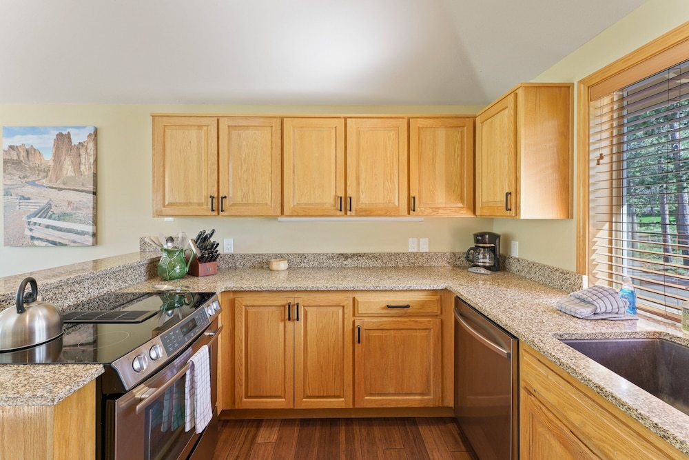 7 Vine Maple 4 Bedroom Home