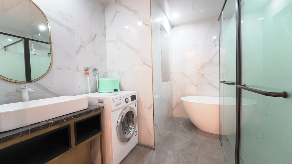 BUSAN ALMOND KIDS POOL VILLA NAMPO