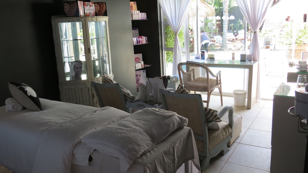 Cocomo Guesthouse, Spa and Conference Centre