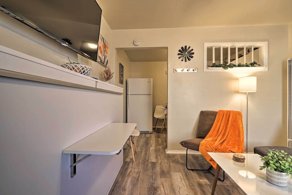 Idyllic El Paso Retreat ~ 6 Mi to Downtown! view 3