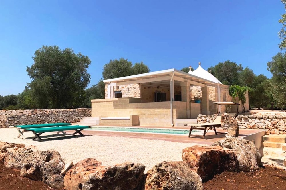 Trullo Cecapesce con Piscina by Wonderful Italy photo 5