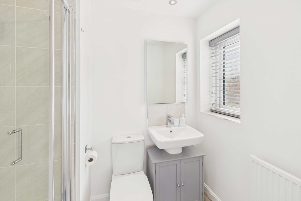 Host Stay Orient House