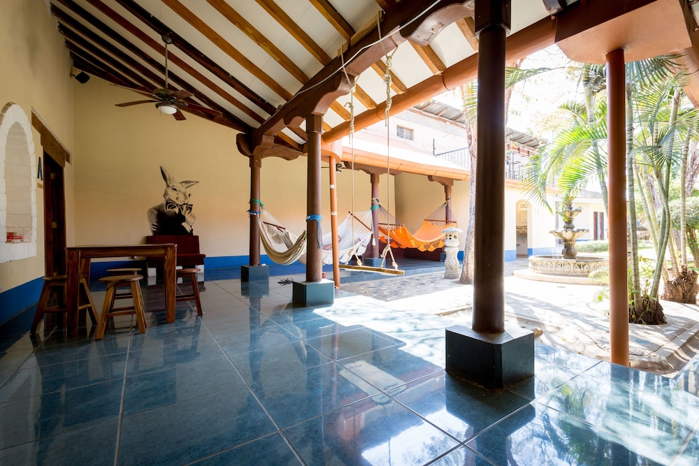 Hotel Poco a Poco Hostel - Image 1