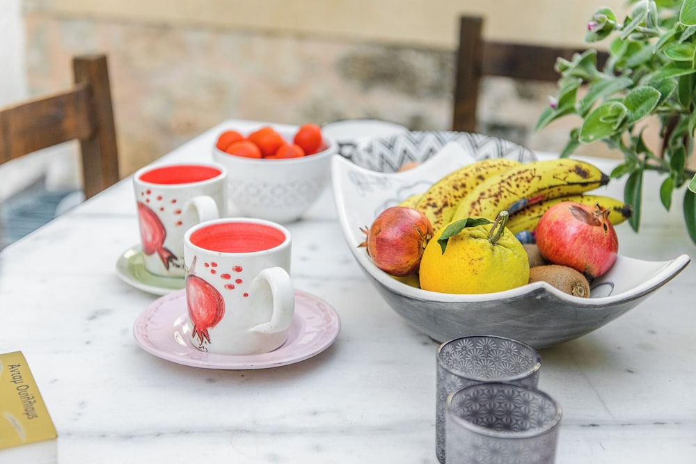 Aegina Town The Stone House photo 4