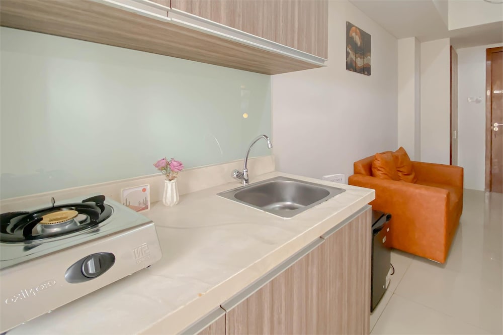 Great Deal And Cozy 1Br Apartment At Vittoria Residence