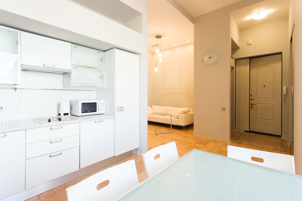 hth24 Apartment on Angliyskaya Naberezhnaya 20-54