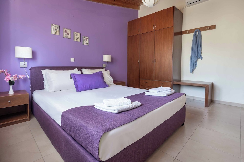 Villa Mandarin Platanias