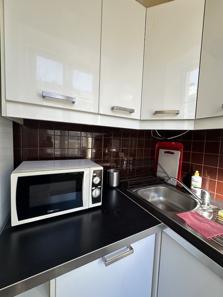 Chmielna Guest House