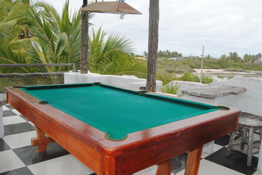 Hostal Galapagos by Bar de Beto